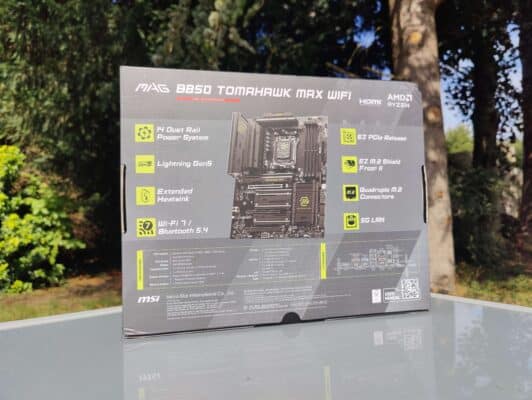 B850 TOMAHAWK MAX WIFI
