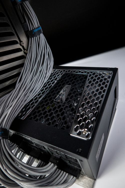 liquidhaus-iso-alimentation