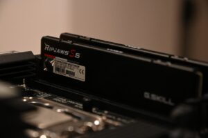 Gigabyte Z890 UD WiFi6E