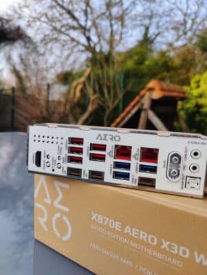 X870E AERO WOOD EDITION