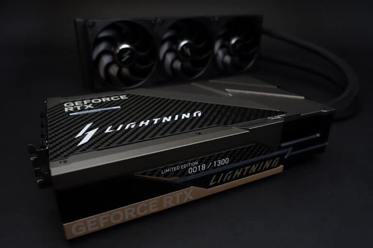 [LABO] La MSI RTX 5090 Lightning Z