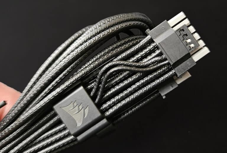 Test : Le câble Corsair ThermalProtect PCIe 5.1 600W 12V-2×6