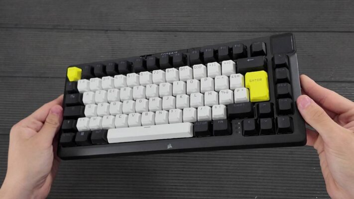 Corsair MAKR75