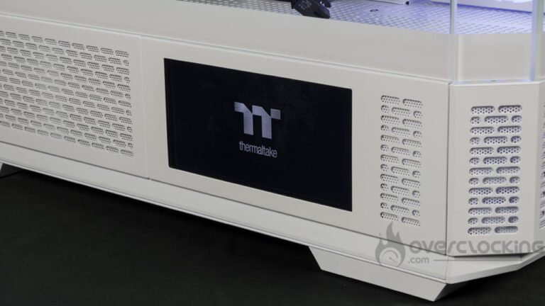 RETEX : Thermaltake 6,0″ LCD Screen Kit