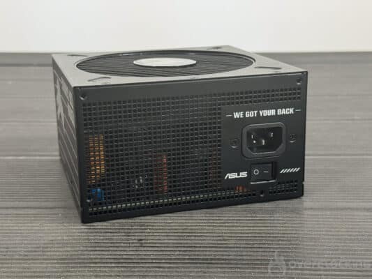 L'ASUS TUF GAMING 1200W Platinum