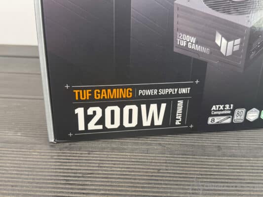 ASUS TUF GAMING 1200W Platinum emballage