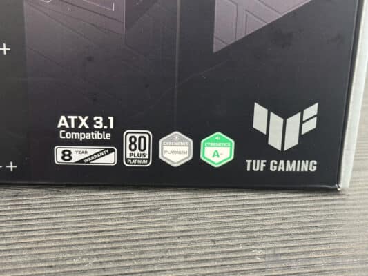 ASUS TUF GAMING 1200W Platinum emballage