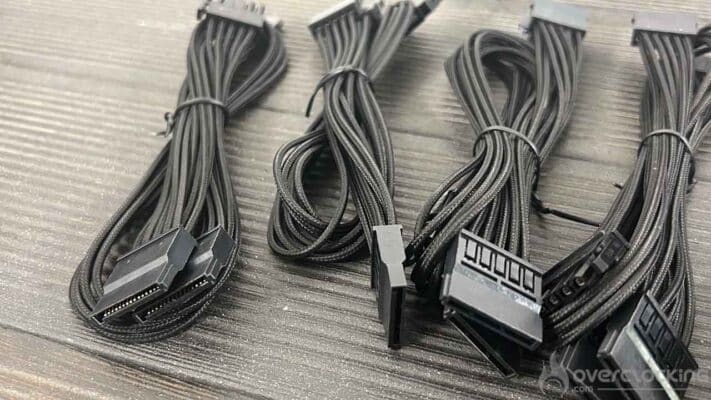 Be quiet! Dark Power Pro 14 IO 1600W câbles