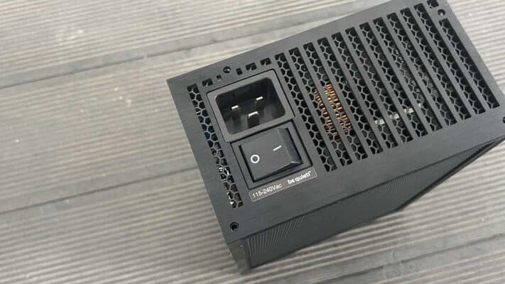 La be quiet! Dark Power Pro 14 IO 1600W