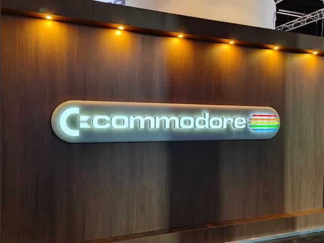 Commodore 77 : le C64 passe en mode Cyberpunk 2077
