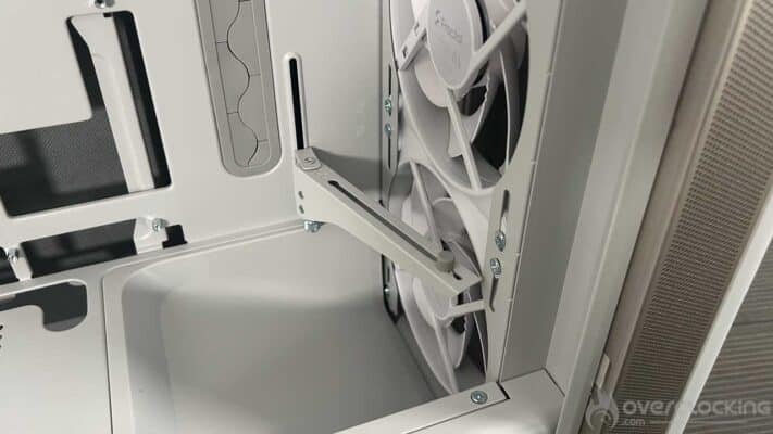 Fractal Design Define One support GPU