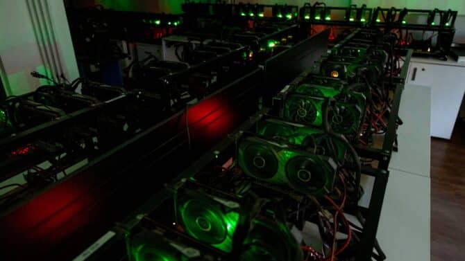 Un logiciel débloque 64 Go de VRAM sur la CMP 170HX : la carte de minage renaît