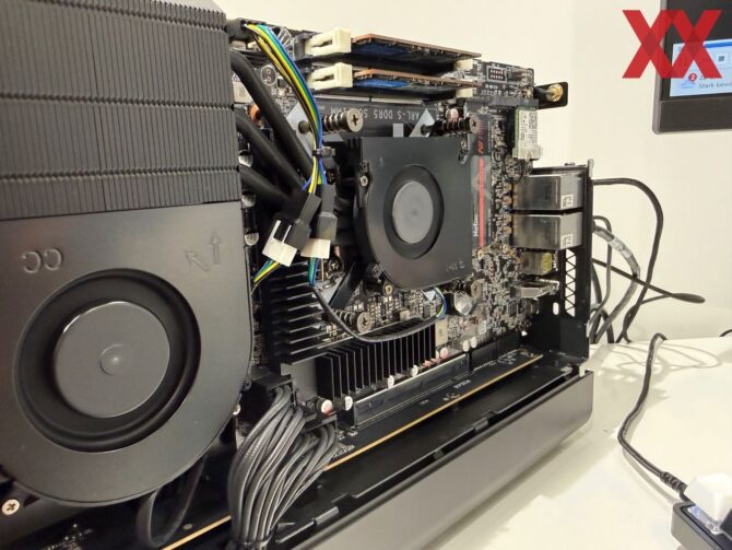 ZOTAC Magnus One Ultra : un mini PC avec une RTX 5080 desktop
