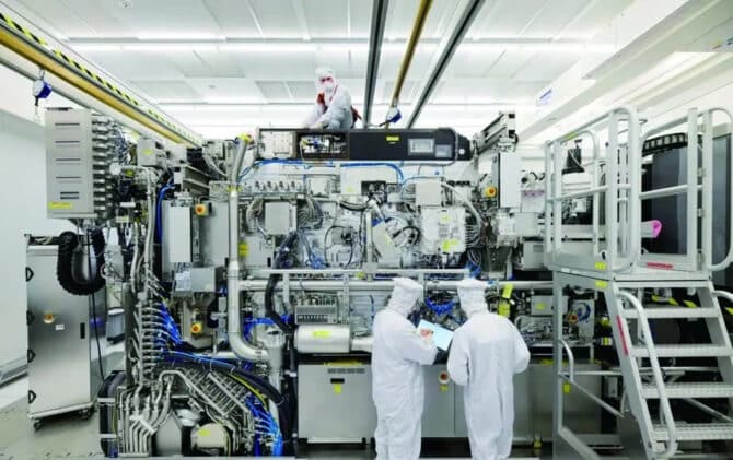 Samsung et ASML étendent leur partenariat pour la lithographie High NA EUV
