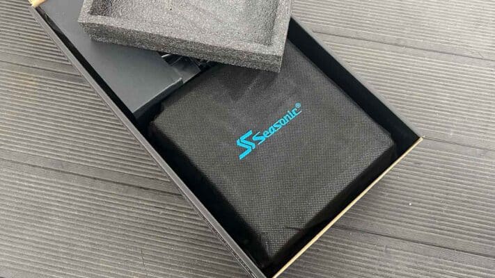 Seasonic Vertex GX-1000 déballage