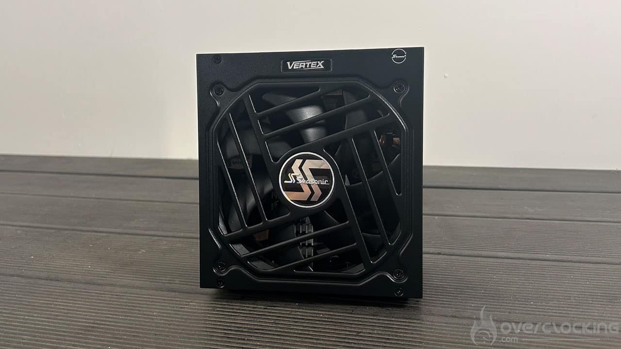 Seasonic Vertex GX-1000 : l’alimentation 1 kW compacte qui ne lâche rien