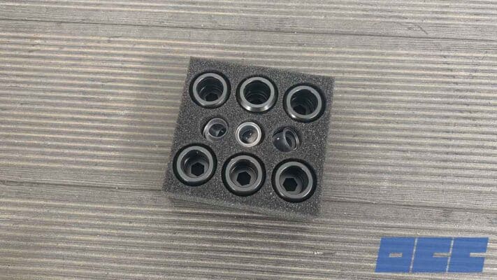 Les fittings Alphacool Apex Grip