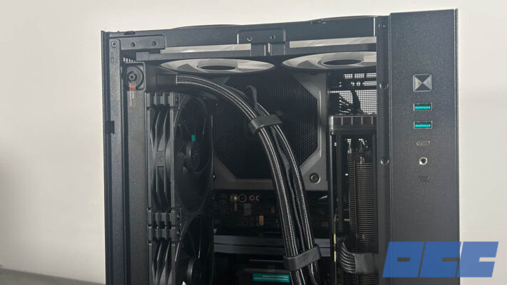Un watercooling dans le DeepCool CH270 Digital