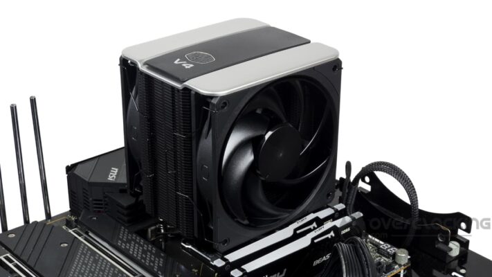 Cooler Master V4 Alpha 3DHP Black montage Intel