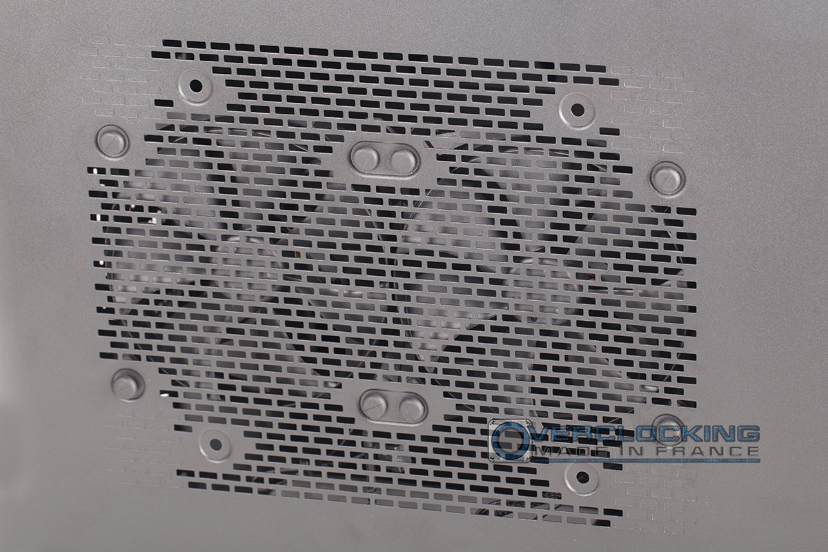 Coolermaster C690III 29