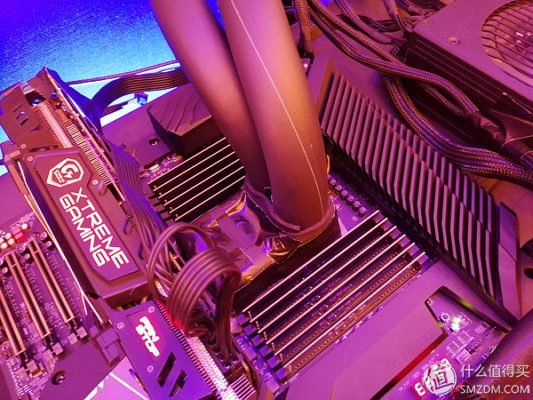 C621 AORUS Xtreme